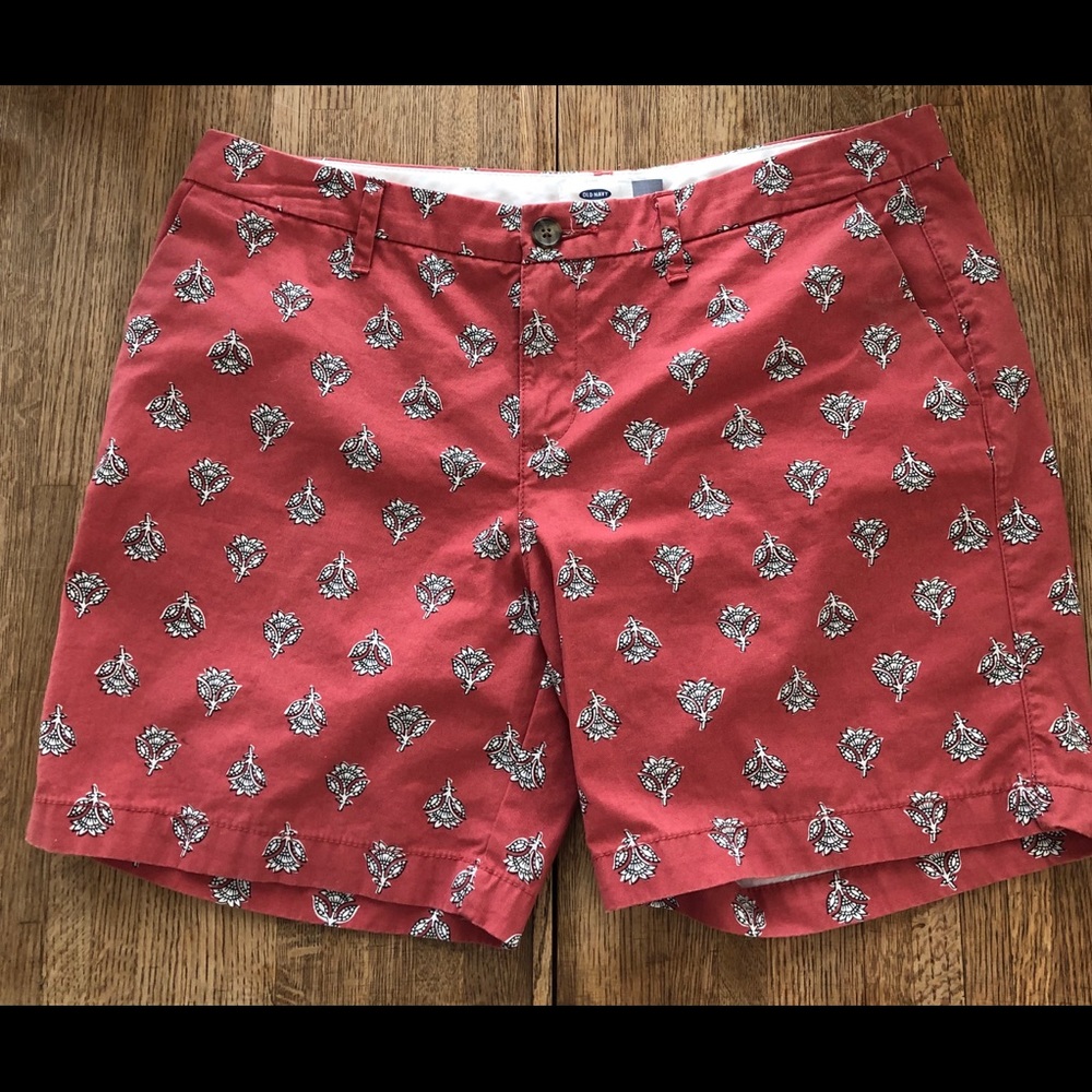 OLD NAVY Cotton Shorts. NWOT. Never worn.